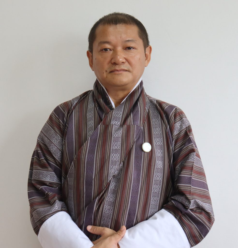 dr.ugyen dorji